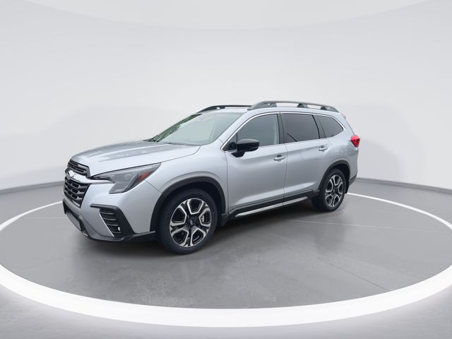 Used 2025 Silver Subaru Limited image 4