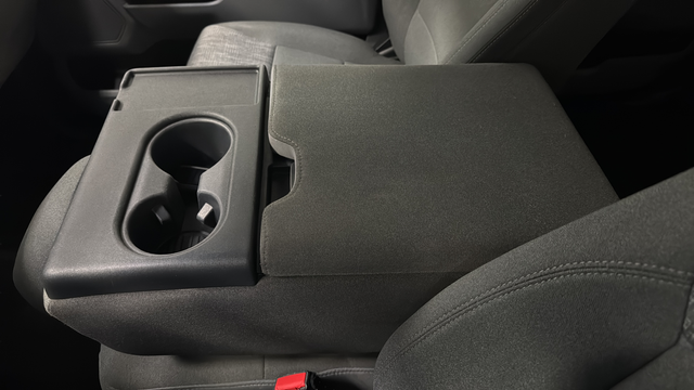 Used 2023 Oxford White Ford XLT image 19