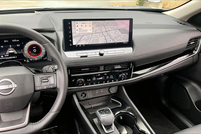 Used 2025 Nissan Rogue SL 4D Sport Utility