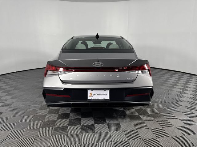 New 2025 Hyundai Elantra For Sale in Indianapolis, IN