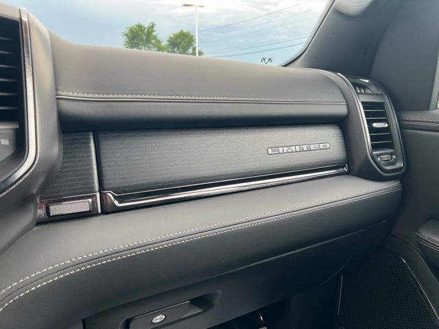 2022 Ram 1500 Limited - Diamond Black exterior view 16