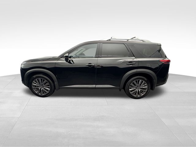 2023 Nissan Pathfinder SL 6