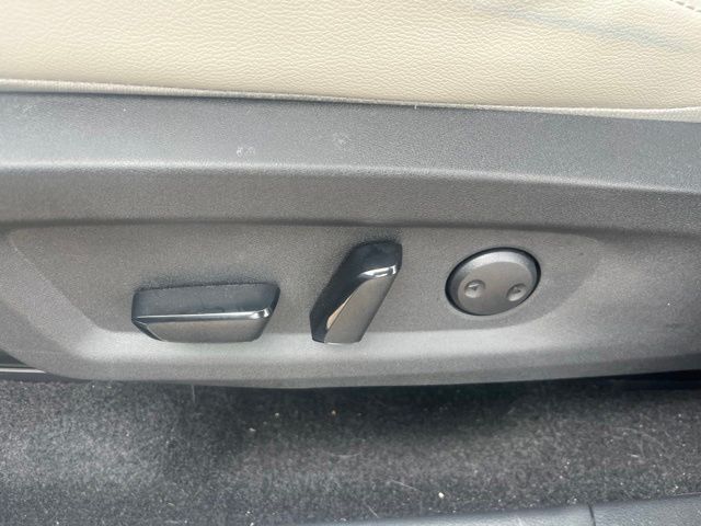 Used 2025 Nissan Murano SUV