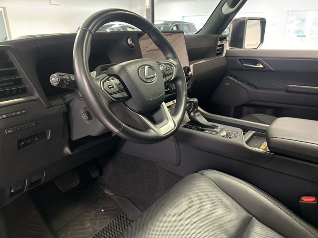 Used 2024 White Lexus 550 Overtrail+ image 11