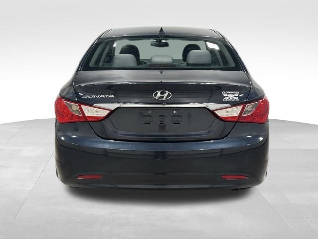 2012 Hyundai Sonata GLS photo