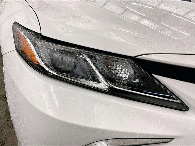 2022 Toyota Camry LE White at Subaru and VW of Moon Township