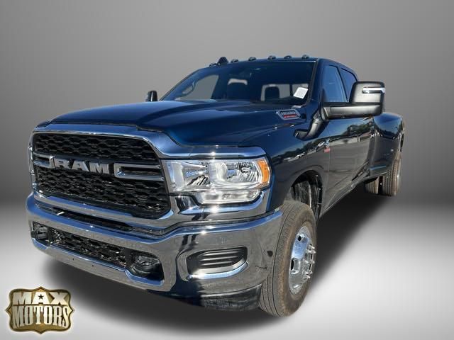 2024 Ram 3500 Tradesman 3