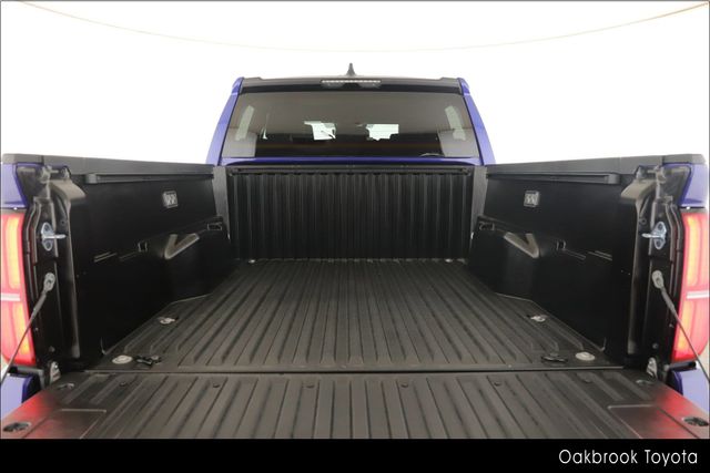 2025 Toyota Tacoma SR5 photo
