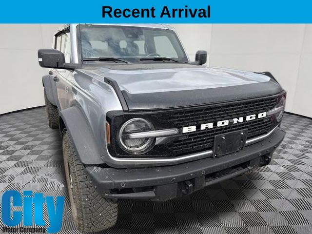 Silver Metallic 2024 Ford Bronco SUV / Crossover Four-Wheel Drive Automatic