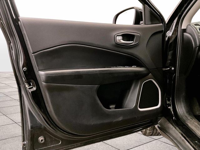 2018 Jeep Compass Latitude Black at Auto Express Mitsubishi