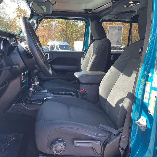 2019 Jeep Wrangler Unlimited Sport 17