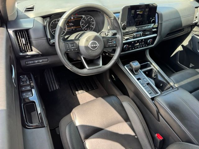 Used 2024 Nissan Pathfinder SUV
