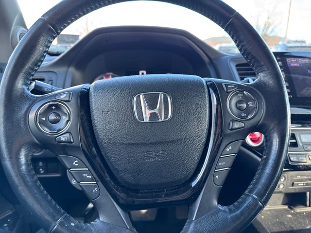 used 2018 Honda Pilot car, priced at $23,956