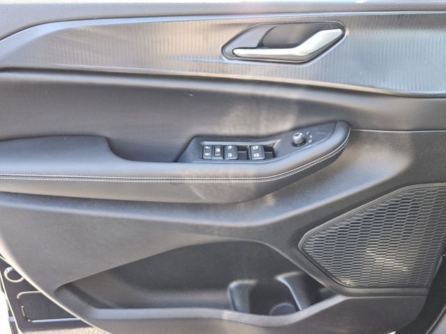 2026 Jeep Grand Cherokee L Laredo 4x4