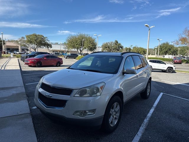 2012 Chevrolet Traverse 2LT's photo
