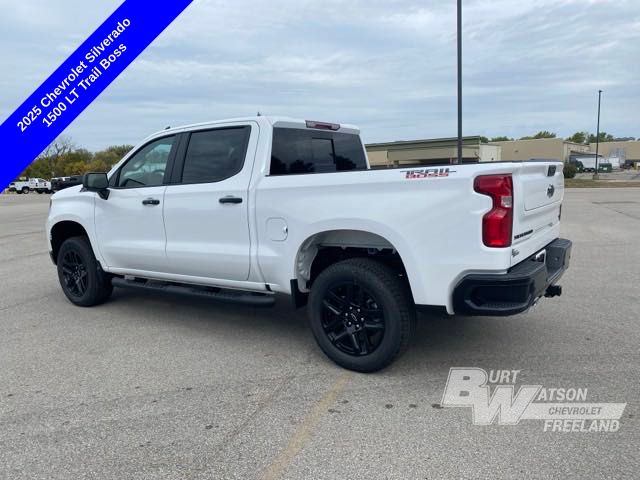 2025 Chevrolet Silverado 1500 LT Trail Boss 3