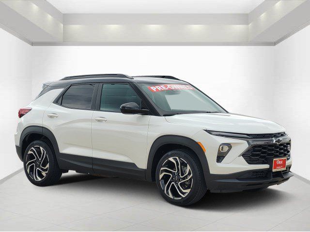 Pearl 2025 Chevrolet Trailblazer SUV / Crossover Front-Wheel Drive Continuously Variable Transmission