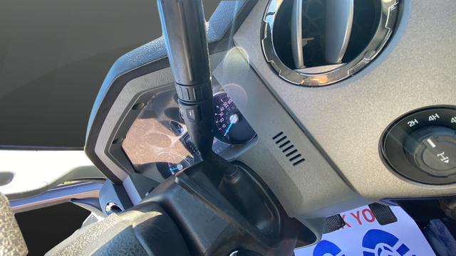 Used 2014 Sterling Gray Metallic Ford XLT image 17