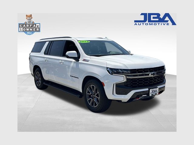 Summit White 2022 Chevrolet Suburban SUV / Crossover Four-Wheel Drive
