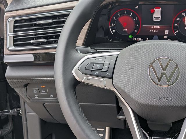 2025 Volkswagen Atlas SEL Premium R-Line - Photo 20
