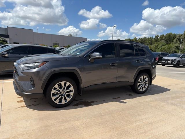 2024 Toyota RAV4 XLE Premium