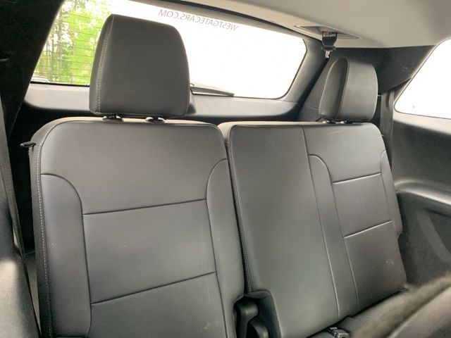 2021 Chevrolet Traverse RS photo