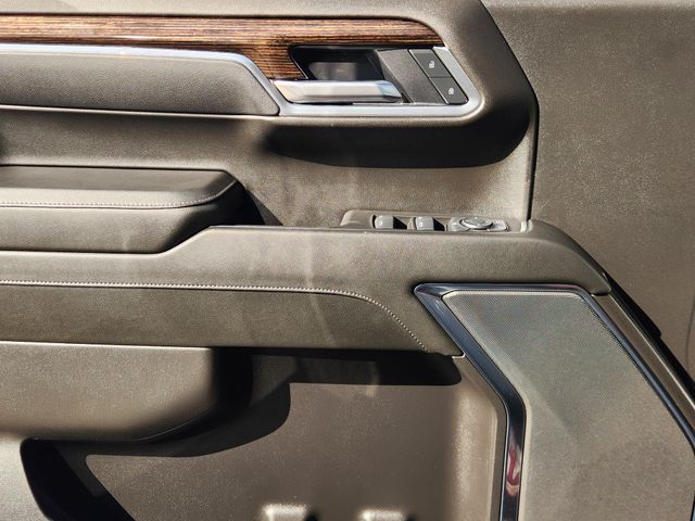 2025 GMC Sierra 1500 Elevation White at Big Star Buick GMC