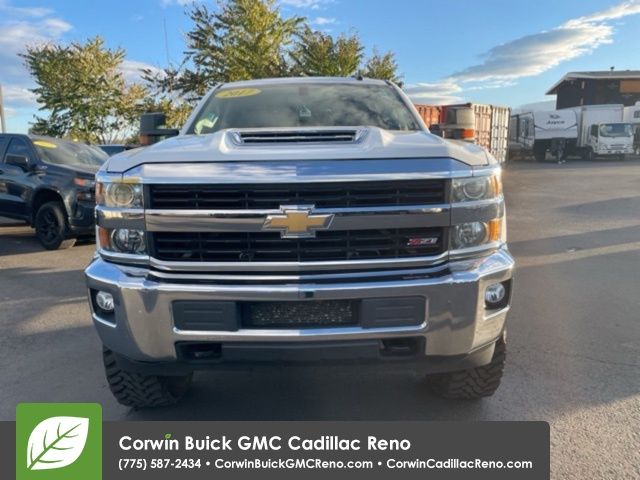 2017 Chevrolet Silverado 2500HD LT 29