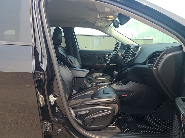 Used 2020 Jeep Cherokee SUV