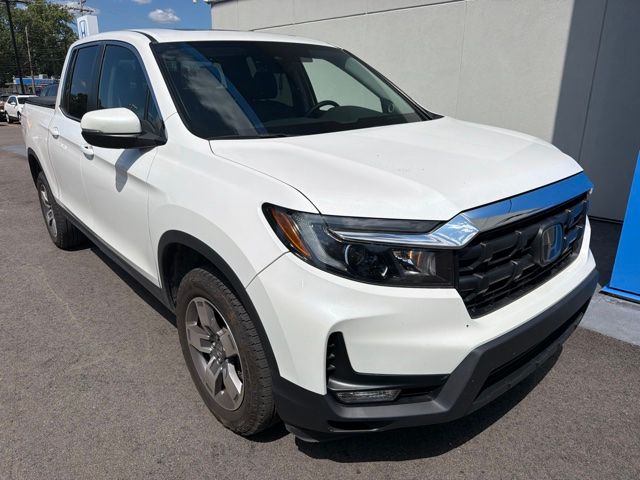 Platinum White Pearl 2024 Honda Ridgeline Pickup Truck All-Wheel Drive 9-Speed Automatic