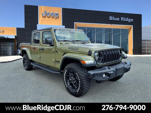 41 2025 Jeep Gladiator Willys Crew Cab 4WD Pickup Truck Four-Wheel Drive 8-Speed Automatic