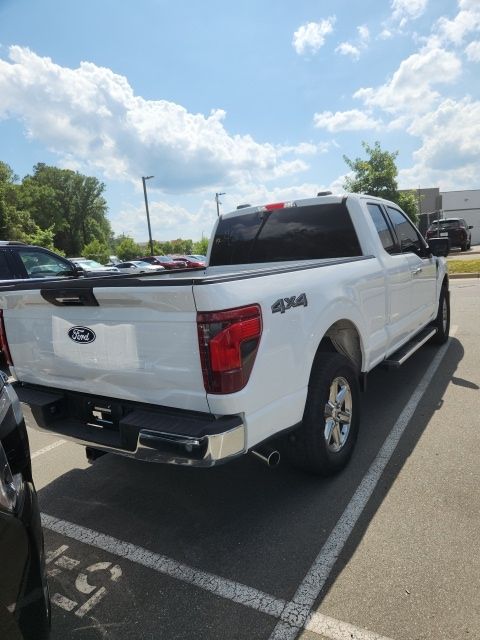 Used 2024 White Ford XLT image 3