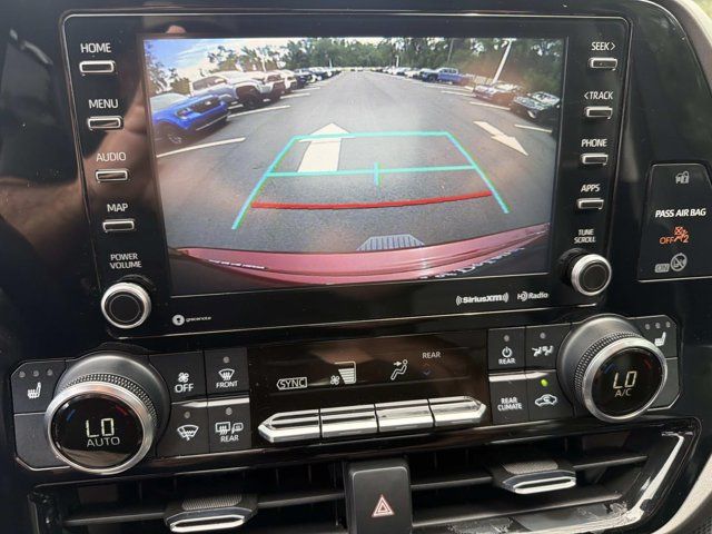 Used 2020 Toyota Highlander SUV