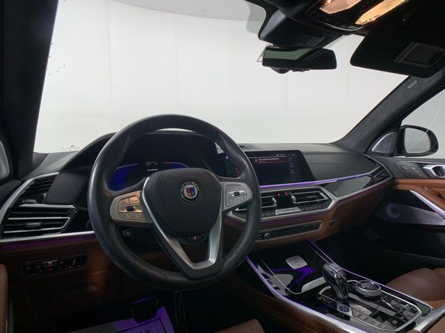 2022 BMW X7 ALPINA XB7 32