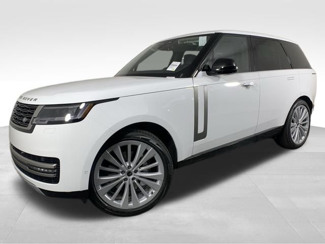 2024 Land Rover Range Rover SE 2