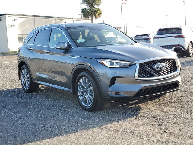 2025 INFINITI QX50 LUXE 3