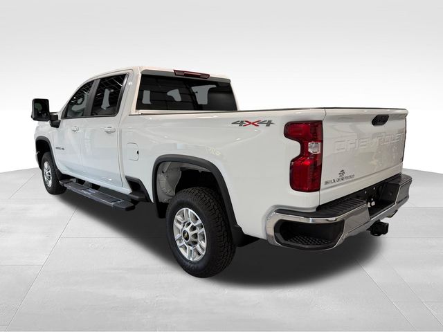 2025 Chevrolet Silverado 2500HD LT White at Bob King Buick GMC