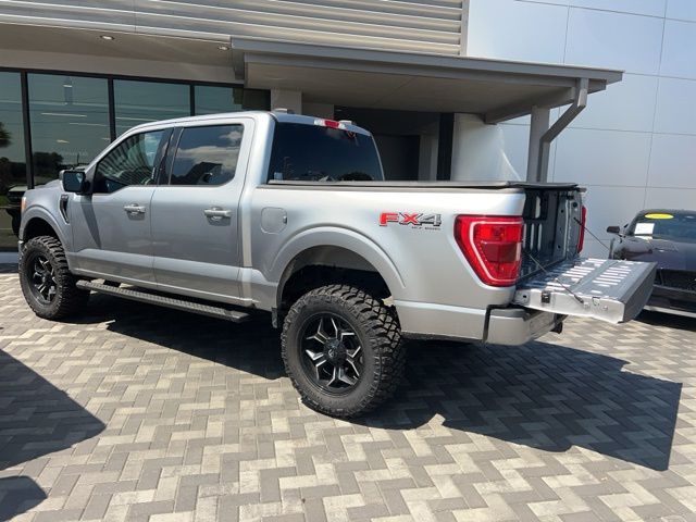 2021 Ford F-150 XLT 2