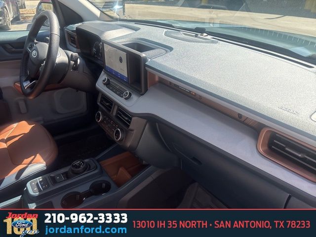 Used Car 2022 Ford Maverick  Lariat For Sale Under $35,000 In San Antonio, Texas