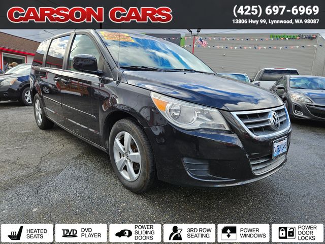 2010 Volkswagen Routan SE