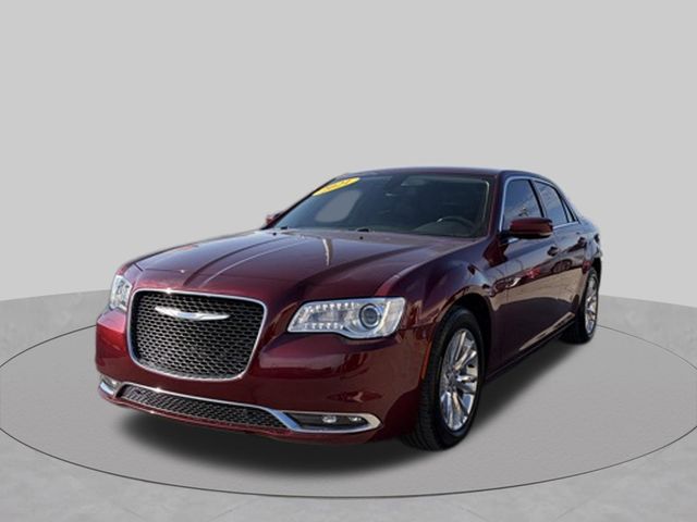 Velvet Red Pearlcoat 2021 Chrysler 300 Sedan Rear-Wheel Drive 8-Speed Automatic