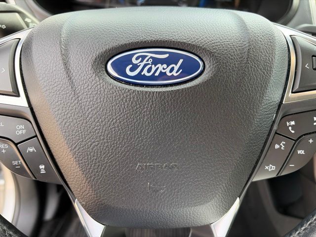 Used 2022 Ford Edge SUV
