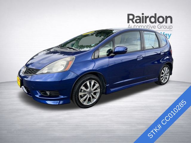 View vehicle photo 3