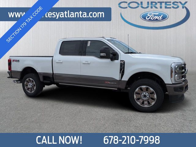 Star White Metallic Tri-Coat 2026 Ford F-250 Super Duty Pickup Truck Four-Wheel Drive Automatic