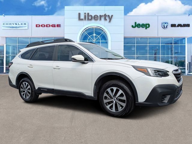 2020 Subaru Outback Premium's photo