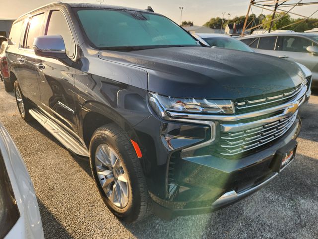 Midnight Blue Metallic 2024 Chevrolet Suburban SUV / Crossover 4X2