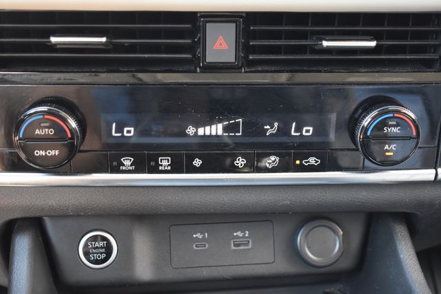 Used 2021 Nissan Rogue SUV