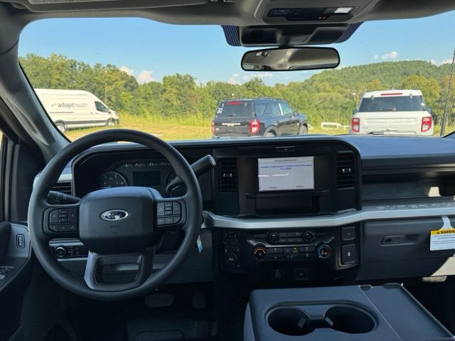 Used 2026 White Ford XL image 17