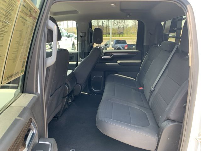 2024 Chevrolet Silverado 3500HD LT photo