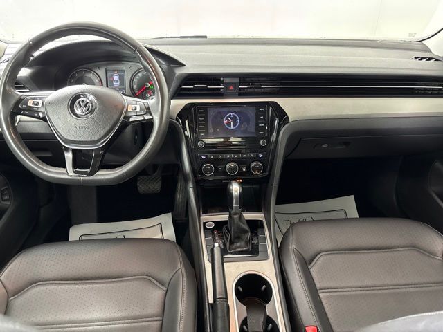 Used 2021 Volkswagen Passat Sedan